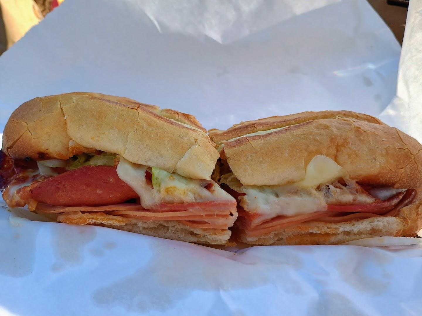 Sam's Pizzeria